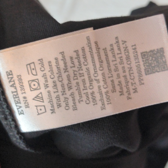 Everlane Uniform Organic Cotton Black V Neck T Shirt NWT Size XL - Picture 4 of 4